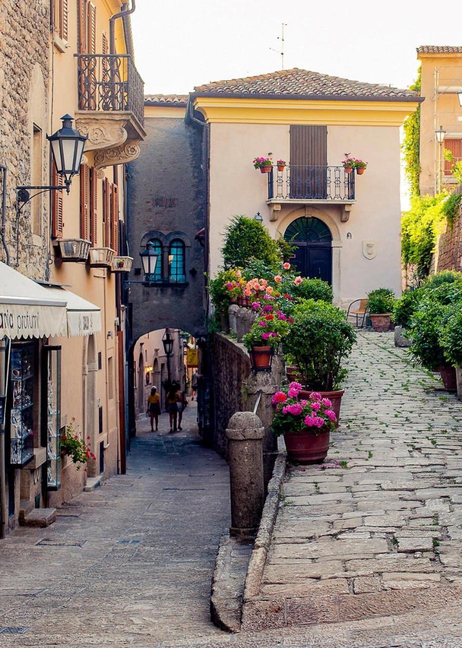 Bed and Breakfast Antica Bifora Rsm San Marino Exterior foto