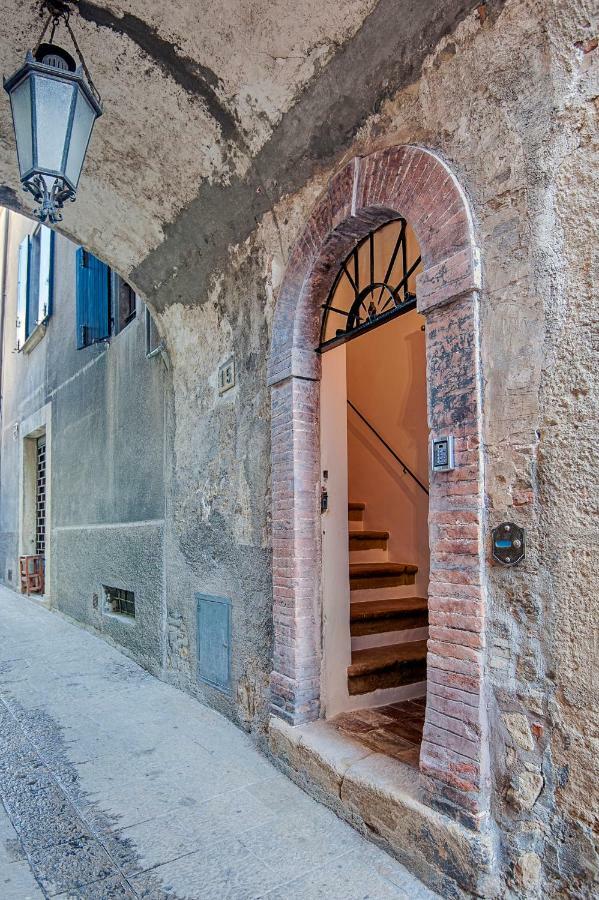 Bed and Breakfast Antica Bifora Rsm San Marino Exterior foto